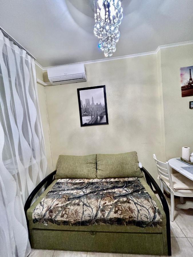 Appartement 1 Поверх Ж К Паркові Озера Метро Дарниця à Kiev Extérieur photo